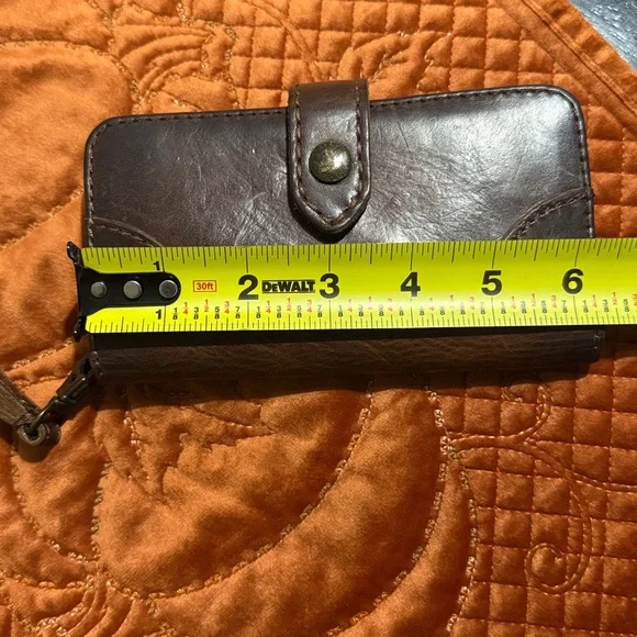 Frye Melissa Brown Leather Wallet - Picture 10 of 11
